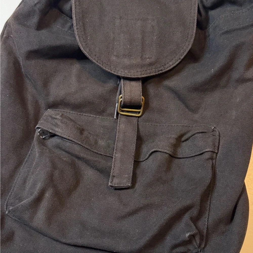 BAGGU modern backpack